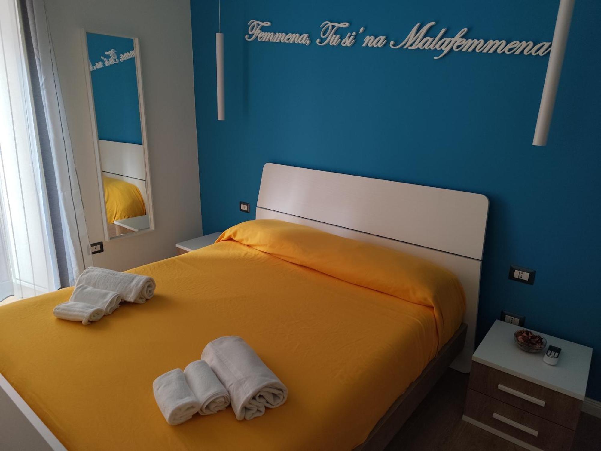 Song House Apartment Centro Storico 7 Pax Neapel Exteriör bild
